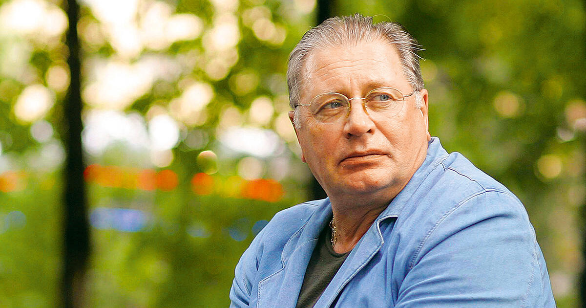 Валентин Смирнитский: «Выгорание молодых артистов — следствие слабой школы и погони за деньгами»